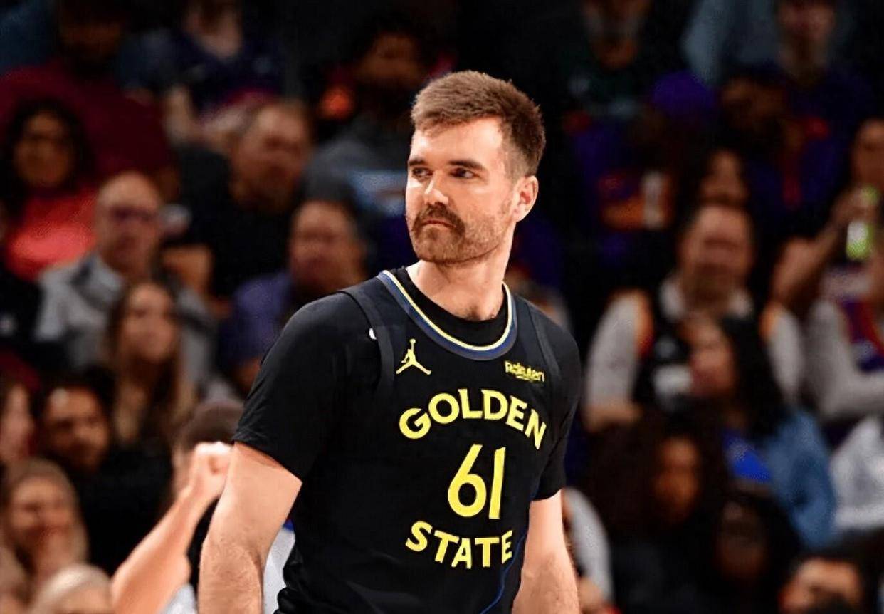 刚刚！莱比锡战术微调备战CBA季后赛赛前金州勇士备战德国杯，菲尼克斯太阳再遭质疑备战CBA常规赛的简单介绍